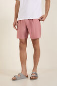 תמונת דוגמן קידמית של Balancer Woven Relaxed-Fit Short 7