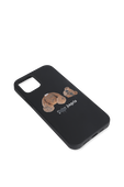 תמונת תקריב של כיסוי לאייפון 12/12 פרו הדפס ממותג טדי בר בגוון שחור