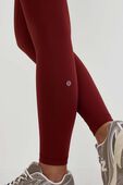 תמונת תקריב דוגמן של Wunder Train Contour Fit High-Rise Tight 25''