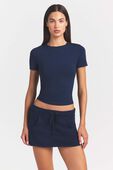 תמונת דוגמן קידמית של T-SHIRT