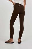 תמונת דוגמן אחורית של LULULEMON ALIGN&trade; NO LINE HR PANT 25