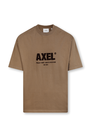 חולצת לוגו טי גרפית  AXEL ARIGATO