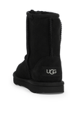 מידות 23-30 מגפיים קלאסיות קצרות בגוון שחור UGG