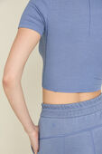 תמונת תקריב דוגמן של Hold Tight Straight Hem Cropped T-Shirt