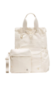 תמונת תקריב של 2-in-1 Drawstring Bucket Bag