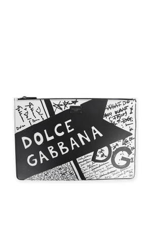 תיק קלאץ' עם הדפס גרפי בצבע לבן DOLCE & GABBANA