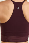 תמונת תקריב דוגמן של Align™ High-Neck Mesh Tank Top