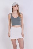 תמונת דוגמן קידמית של lululemon Align&trade; Tank Top Light Support, A/B Cup