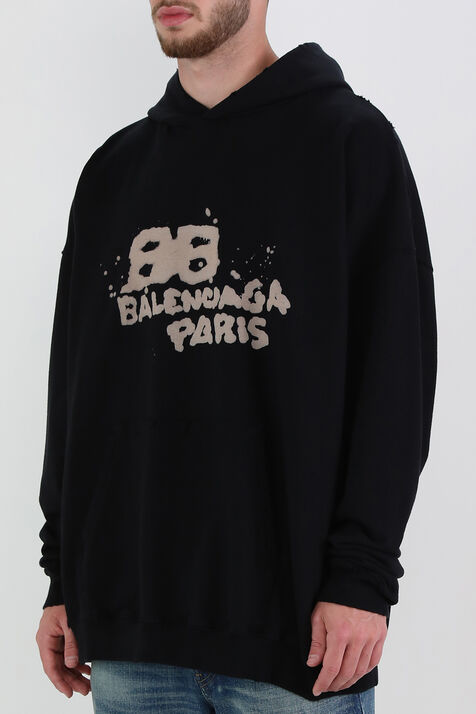 BALENCIAGA