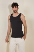 תמונת דוגמן קידמית של RIBBED MODAL TANK
