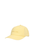 תמונה קידמית של כובע מצחייה