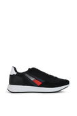 נעלי ריצה שחורות עם סמל הדגל TOMMY HILFIGER