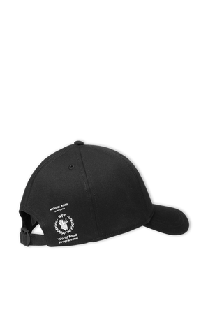 כובע ווטש האנגר סטופ עם לב רקום בגוון שחור MICHAEL KORS