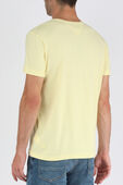 חולצת טי צהובה עם דגל רקום TOMMY HILFIGER