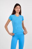 תמונת דוגמן קידמית של Swiftly Tech Short Sleeve 2.0 Race