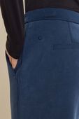 תמונת תקריב דוגמן של Softstreme Pintuck Mid-Rise Pant Regular