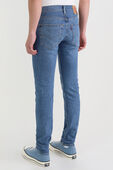 מכנסי ג'ינס טאפר סקיני 519 LEVI`S