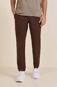 תמונת דוגמן קידמית של Zeroed In Slim-Fit Pant Regular