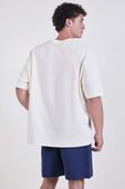 תמונת דוגמן אחורית של Pique Performer Relaxed T-Shirt