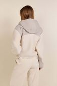 תמונת דוגמן אחורית של High-Pile Fleece Hooded Half Zip