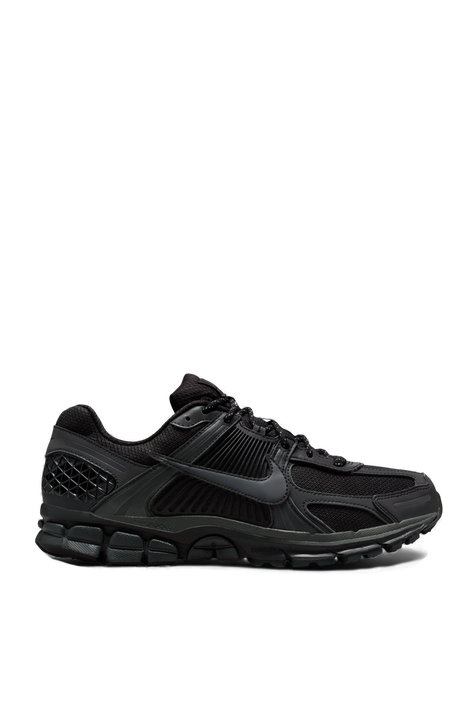 נעלי סניקרס זום וומרו 5 NIKE