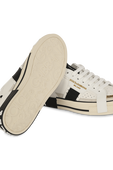 תמונת תקריב של Low Top Sneakers in White and Gold
