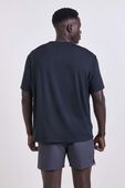 תמונת דוגמן אחורית של EasySet Training Short-Sleeve Shirt