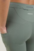 תמונת תקריב דוגמן של FAST AND FREE HR TIGHT 25 *DRAWCORD