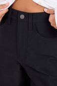 תמונת תקריב דוגמן של EasyFive Low-Rise Classic Wide-Leg Pant Regular
