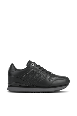 נעלי סניקרס עם לוגו בצבע שחור