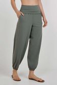 תמונת דוגמן קידמית של lululemon Align&trade; Foldover Relaxed Jogger *Regular