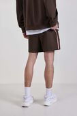 תמונת דוגמן אחורית של Pace Breaker Linerless Short 7'' Knit