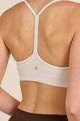 תמונת תקריב דוגמן של Flow Y Bra A/B Cup Evolve