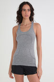 תמונת דוגמן קידמית של Swiftly Tech Racerback Tank 2.0