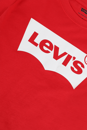 גילאי 8-14 חולצת טי באדום עם לוגו אדום בחזית LEVI`S KIDS