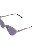 תמונת תקריב של Reverse Cat Sunglasses in Purple