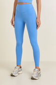 תמונת דוגמן קידמית של Wunder Under SmoothCover™ HR Tight 25