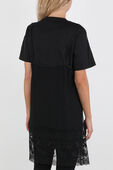 תמונת דוגמן אחורית של Lace T-Shirt in Black