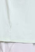 תמונת תקריב דוגמן של Brushed Yoga Crewneck T-Shirt