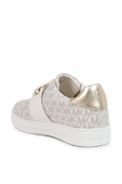 תמונה אחורית של Kenna Chain Link Logo Sneakers in White