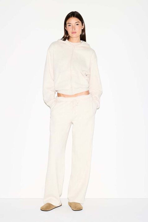 CLASSIC ZIP UP HOODIE SKIMS