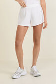 תמונת דוגמן קידמית של Pace Crush High-Rise Short 2.5''