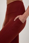 תמונת תקריב דוגמן של lululemon Align&trade; High-Rise Pant with Pockets 25''
