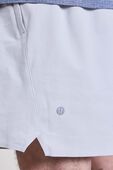 תמונת תקריב דוגמן של Weightlifting Linerless Short 7''