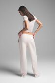 תמונת דוגמן אחורית של CLASSIC STRAIGHT LEG PANT