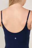תמונת תקריב דוגמן של lululemon Align&trade; Cami Bodysuit 6''