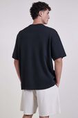 תמונת דוגמן אחורית של Pique Performer Relaxed T-Shirt