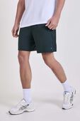 תמונת דוגמן קידמית של Mesh-Panelled Tennis Short 7''