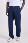 תמונת דוגמן קידמית של Daydrift Classic-Fit Trouser Regular