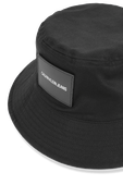 תמונת תקריב של Logo Bucket Hat in Black